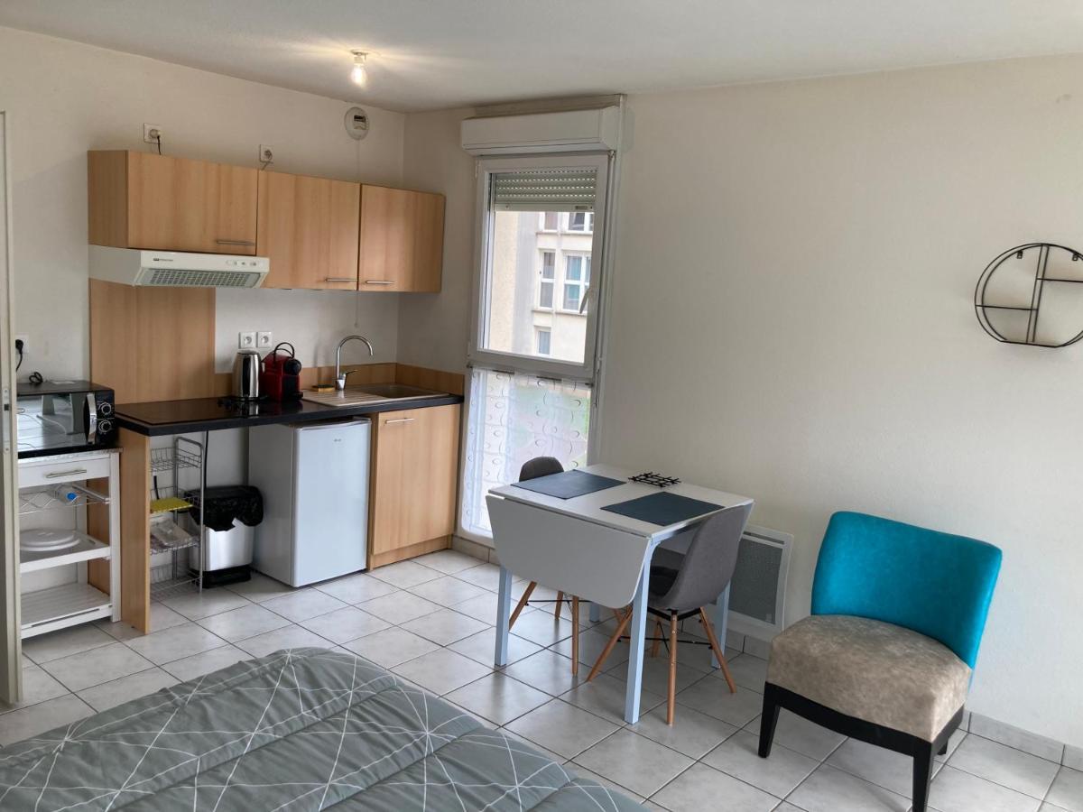 Studio 37 M² Baccarat Apartment Bagian luar foto